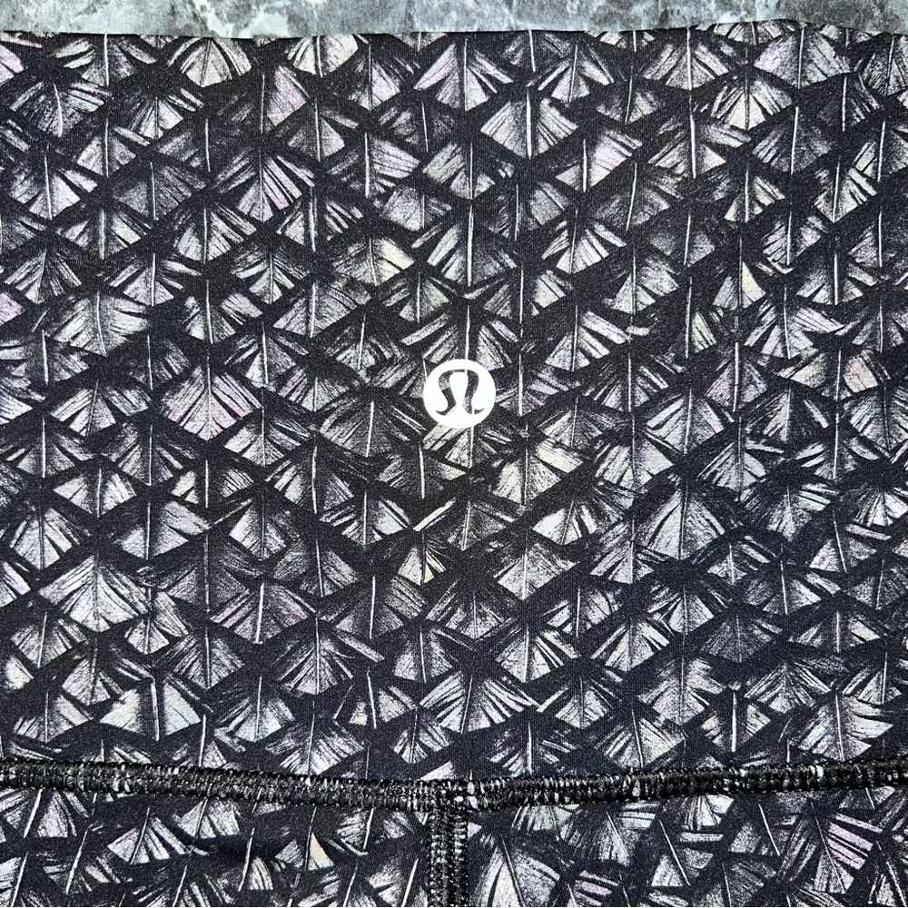 Lululemon leggings | full length | size 10  | stitching in excellent condition!!